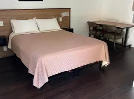 卡德特汽车旅馆