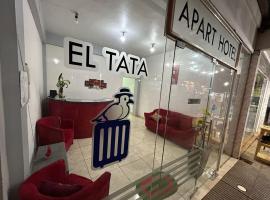 el Tata vip，位于伊瓜苏港的酒店