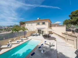 Lovely Home In Muro With Wifi