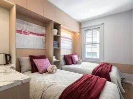 Comfy Triple Room - Centrally Located of SYD - Nearby Central Station Town hall ICC Darling Harbour UTS USYD - Shared Bathroom