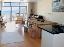 Surfers Sea Loft