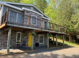 Chalet Émond - Petit Train du Nord, Golf et ski，位于蒙特朗布朗的酒店