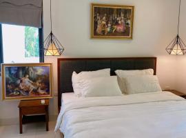Ivory Villas & Resort - Villa view hồ Lake View，位于Rống Vong的酒店