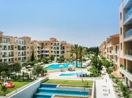 Elysia Park Apartments