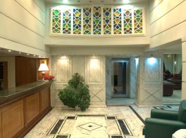 Castor Hotel，位于卡斯托里亚的酒店