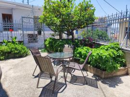 Myrsini Rooms，位于米蒂利尼的海滩酒店