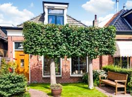 Lovely Home In Sneek With Wifi，位于斯内克的酒店