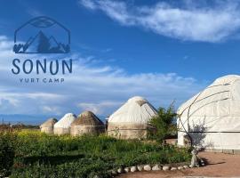 Yurt camp Sonun，位于博孔巴耶沃的海滩短租房