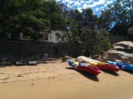 Kuwona Cottage