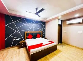 Couple Friendly Hotel Near Hazrat Nizamuddin Delhi