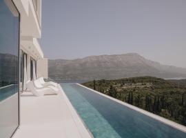 Luxury Villa Morello Korcula 1 with 64 m2 Heated Pool, Gym, Sauna, for 8 guests，位于科尔丘拉的酒店