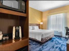 Fairfield Inn Mebane，位于梅宾的酒店