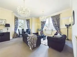 Upmarket Apartment in Ormskirk