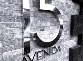 15 AVENIDA