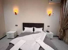 Hotel El Oued，位于Tiksebt的酒店