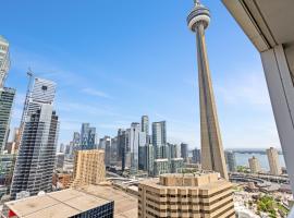 CN Tower Lake view DOWNTOWN- Free Parking，位于多伦多的酒店