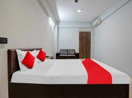 Hotel Welcome, VIP Road Vesu，位于苏拉特的酒店