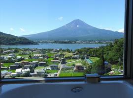 拉维斯塔富士河口湖度假村，位于富士河口湖的酒店