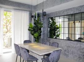 Comfy 2Bedroom Beach Condo with Lagoon View Balcony，位于Cutad的酒店