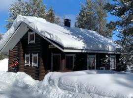 Ruska 2, Ylläs - Log Cabin with Lake and Fell Scenery，位于阿卡斯洛姆波罗的家庭/亲子酒店