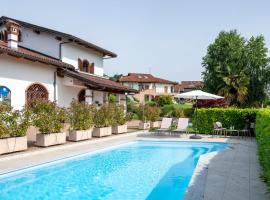 Holiday Home Collina San Ponzio by Interhome，位于巴罗洛的酒店