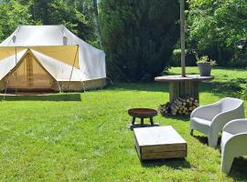 L'escampette，位于Olloy-sur-Viroin的豪华帐篷营地