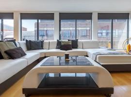 Pass the Keys Executive Penthouse 2 Bed Jewellery Quarter，位于伯明翰的山林小屋