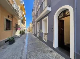 Fully 2024 renovated Ground Floor Suite-1BR-Best of the best-very Luxurious-Historical centre