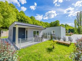 Yanka 4 Houses，位于Ljubaništa的酒店