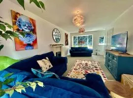 6 Bedroom House - Contractors, Crew, Group, Family
