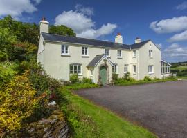 Stockham Farm, Dulverton，位于达尔弗顿的酒店