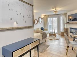 Studio 104 Mont -Tremblant，位于蒙特朗布朗的自助式住宿