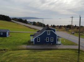 Ocean Spray Vacation Home - spectacular sunset views，位于Cap Le Moine的酒店