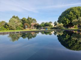 1832 La Rabassière，位于马洛塞讷的酒店