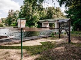 Hotel am Fluss，位于Heidesee的酒店