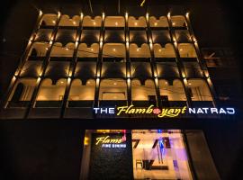 The Flamboyant Natraj，位于Bharuch的酒店
