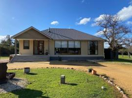 Aurora Cottages - Bellfield，位于Pomonal的酒店