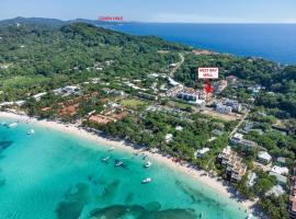 West Bay Mall Condo 8 condo，位于罗阿坦的分契式公寓