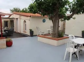 Le Casot