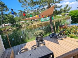 Mobil home Lège Cap Ferret Camping 4 étoiles Les Viviers，位于雷日卡普费雷的酒店