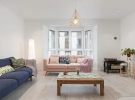 Apartamento Villabona - Mar y Montaña Elegante Apt p8 con WiFi gratis