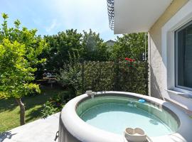 Apartmani Dolores，位于卡什泰拉的酒店