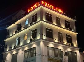 Hotel Pearl inn，位于鲁德拉普尔的酒店