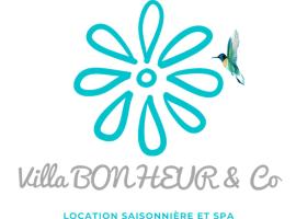 Villa BONHEUR & Co _ Spa，位于Rivière-Salée的酒店