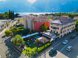 Hotel Aurora & Appartamenti，位于托尔博莱的酒店