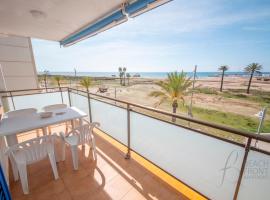 R154 Apartamento Frente al Mar en Coma-Ruga 3，位于科马鲁加的酒店