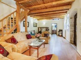 Traditional Stone House Rafael