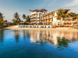 Brisas Del Mar Beach + Dive Resort，位于罗阿坦的低价酒店