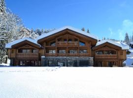 Les Chalets d'Adelphine & SPA，位于莱热的酒店