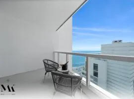 FontaineBleau Resort Balcony w Ocean + Bay View